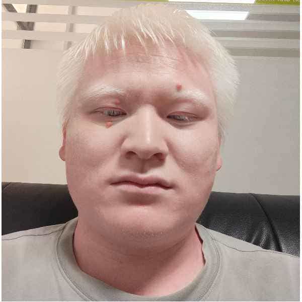 30岁岁安徽单身帅哥 - 阳江吉缘网