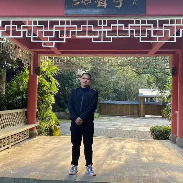 31岁岁重庆单身帅哥 - 阳江吉缘网