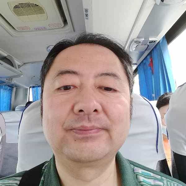 52岁岁辽宁单身帅哥 - 阳江吉缘网