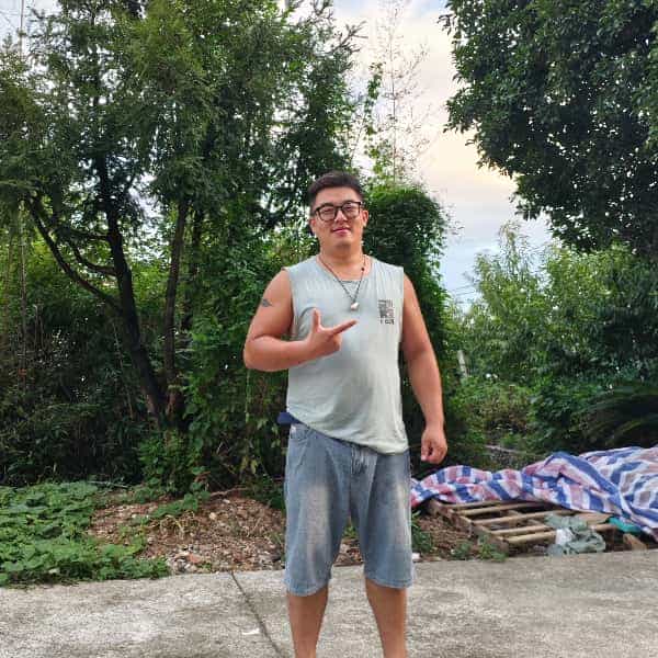 32岁岁浙江单身帅哥 - 阳江吉缘网